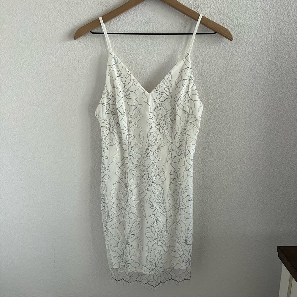 NWT L'ATISTE White Floral Lace Overlay Slip Dress Romantic Boho Festival Small